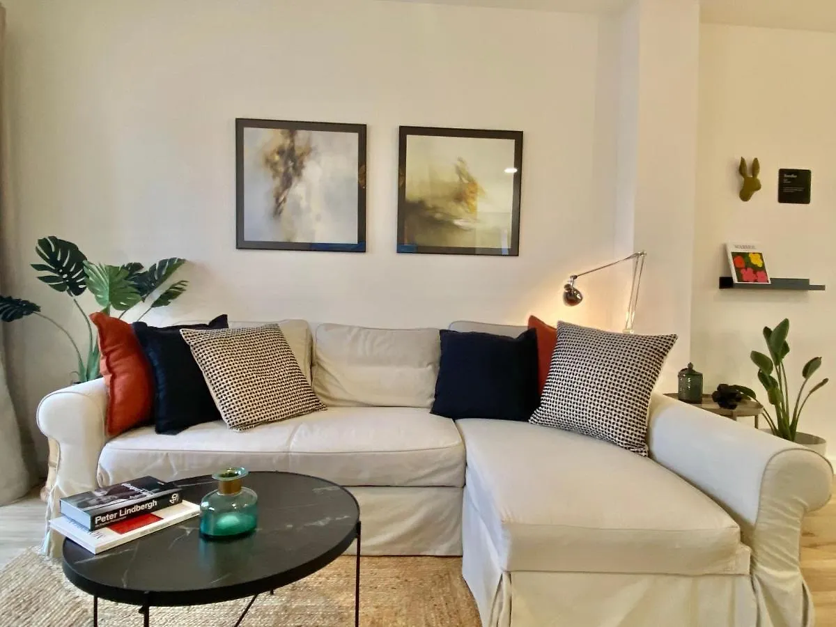 Soek Pedregalejo Seafront Holidays Homes Málaga 0*,  Espanha